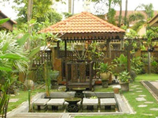 balinese-style-home