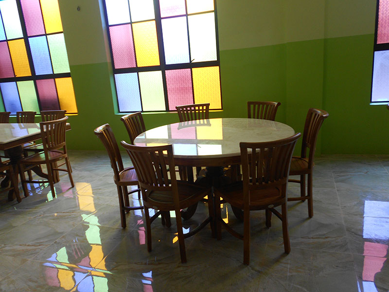 restaurants furniture Al Rawsha, Shah Alam  - 