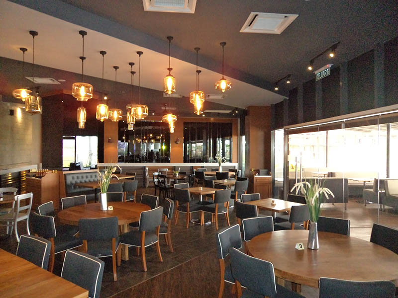 restaurants furniture SAKURA KRISTAL ALAM 