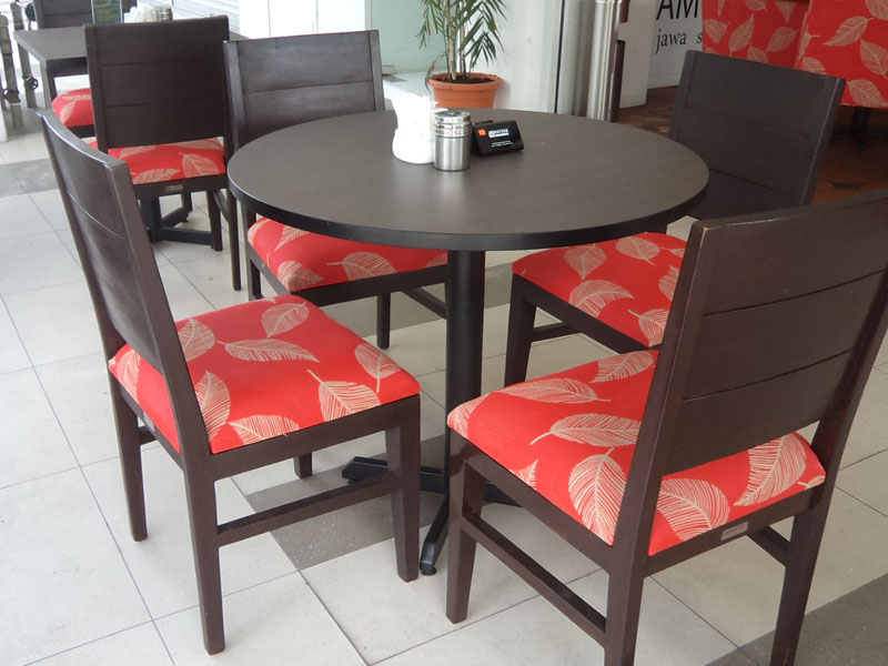 restaurants furniture Segamat Rel Cafe 