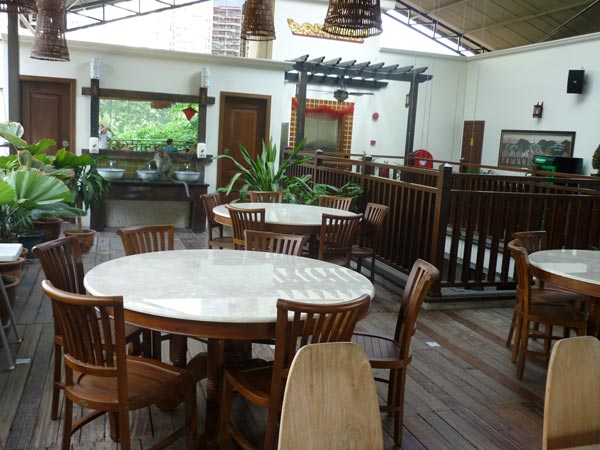 restaurants furniture Anggun Boutique Hotel  - 